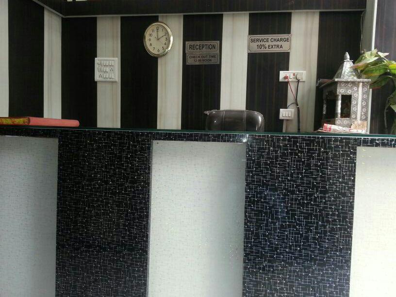 דלהי Hotel Silver Palace מראה חיצוני תמונה